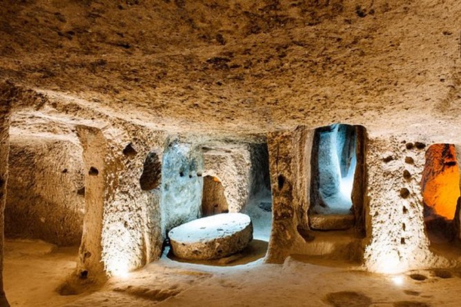 All-in-One Cappadocia Tour: Combined Red and Green Tour - Uchisar Castle: The Highest Point Moment