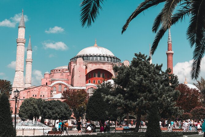 All Inclusive Full-Day Private Guided Cultural Tour of Istanbul - Private pickup plus public transport: the practical Istanbul rhythm