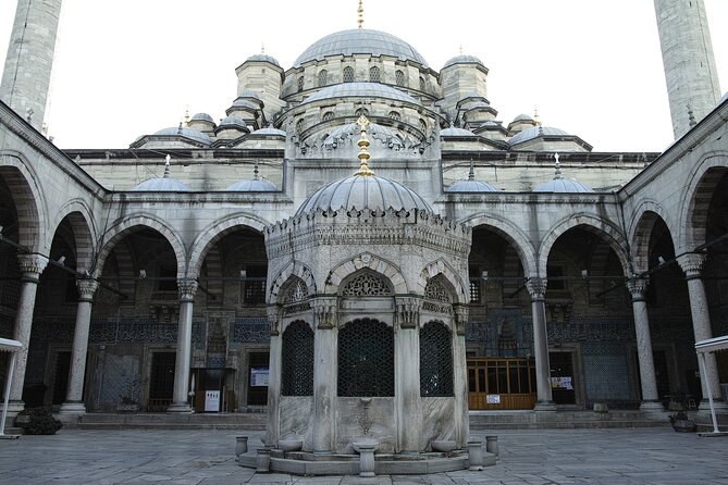 All Inclusive Full-Day Private Guided Cultural Tour of Istanbul - Hagia Sophia Grand Mosque: why it was rebuilt and how it shaped power