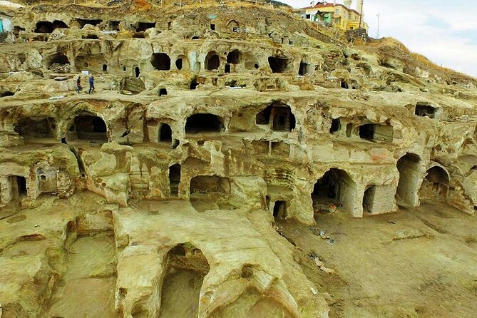 all inclusive/Istanbul to Cappadocia Green Day Tour via Plane - Red Valley and the best use of your photo time