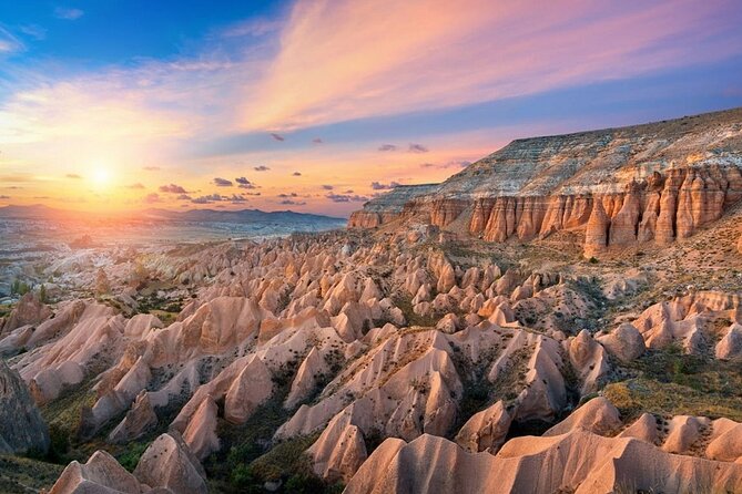 all inclusive/Istanbul to Cappadocia Green Day Tour via Plane - South Green route in real order: Göreme Panorama to Red Valley