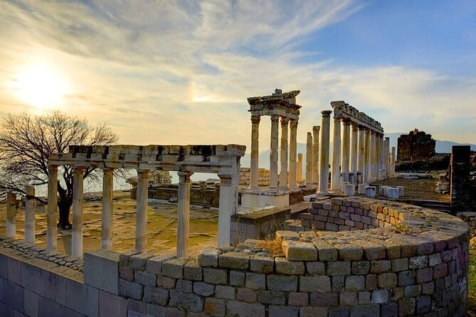 Ancient Pergamon Tour From Izmir - Tickets, Tips, Lunch, and the Stuff You Need to Bring