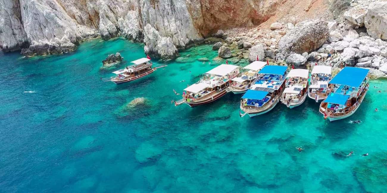 Antaly Lara,Belek Suluada Tekne Turu - The Boat Day Itself: Moving Between Bays, Not Just One Stop