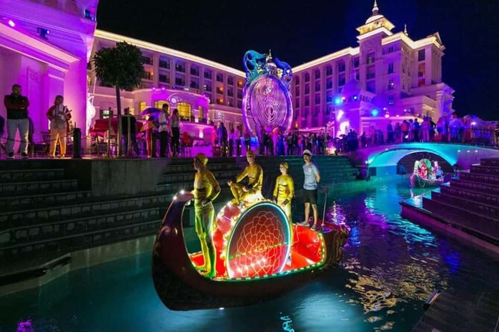 Antalya/Alanya/Side: Land of Legends Night Show & Shopping - The timing that shapes your whole night: 8:00 PM arrival and late return