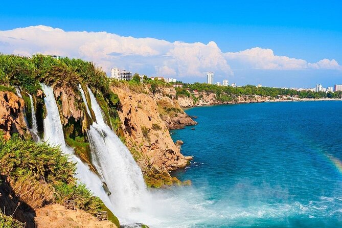 Antalya All-Inclusive City Tour with Cable Car, Boat & Waterfalls - Stop 5: Kaleiçi Marina boat cruise and Karpuzkaldıran views