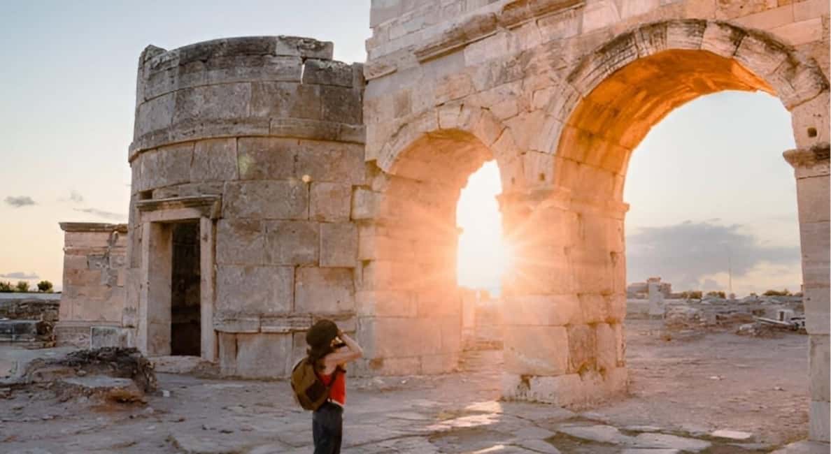 Antalya/Belek: Pamukkale Day Tour w/Optional Hot Air Balloon - Shopping stop and photo free time: how to use it without losing the day