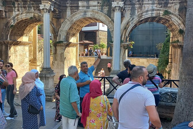 Antalya City Tour: History, Waterfalls & Old Town Charm - Stop 3: Demirciler Çarşısı and the market-lunch combo