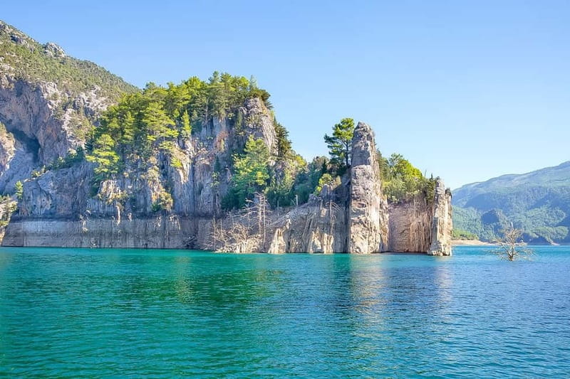 Antalya: Green Canyon Boat Trip w/Lunch near Green Lake - Lunch Over the Lake: Food, Timing, and Comfort