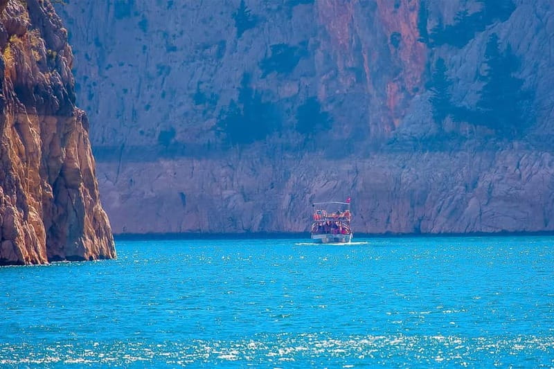 Antalya: Green Canyon Boat Trip w/Lunch near Green Lake - The Guide and Crew: What English Support Feels Like