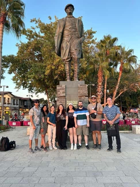 Antalya: Guided Old City Walking Tour of City Highlights - Hadrian’s Gate, Ancient City Walls, and the Roman anchor of the walk