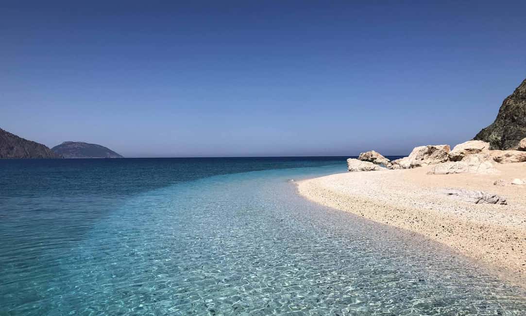 Antalya/Kemer/Bekek: Suluada Boat Tour with Transfer & Lunch - Cruising with the Taurus Mountains behind you