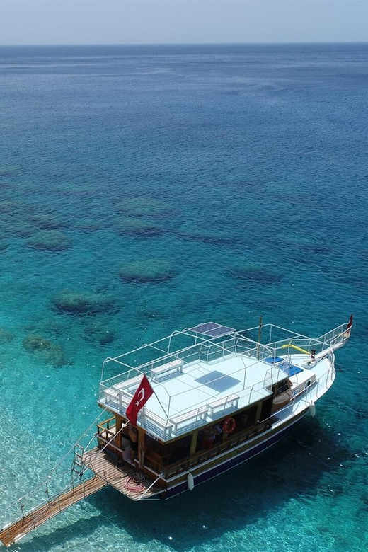 Antalya/Kemer/Bekek: Suluada Boat Tour with Transfer & Lunch - Guide quality: when Aliyah-level attention shows up