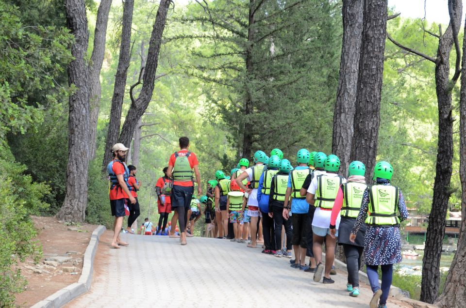Antalya/Kemer: Koprulu Canyon Whitewater Rafting with Lunch - Lunch by the river: what the 3 dishes feel like in real life