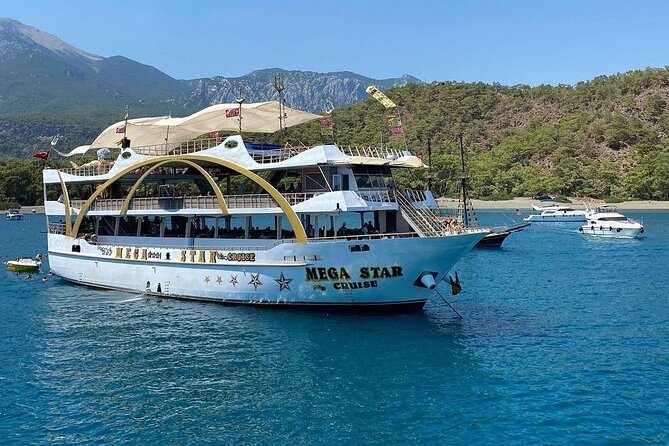 Antalya / Kemer : Mega Star Party Boat Trip w/ Lunch & Transfer - Getting off the boat: the stone-cove reality check