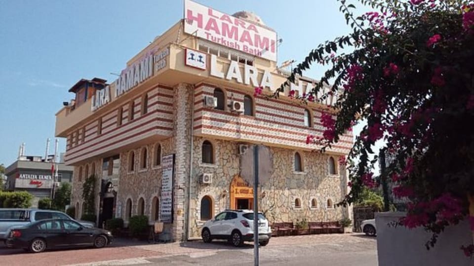 Antalya: Ladies Turkish Bath Hamam - Wellness Spa Center - Oil massage: the 20-minute step that finishes the work