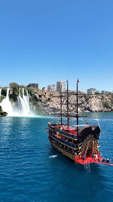 Antalya: Lara Pirate Boat Trip with Unlimited Soft Drinks - Boat comfort and safety basics (and how to pack for them)