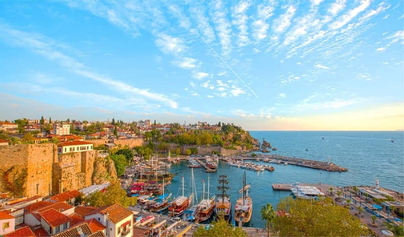 Antalya Luxury Old Town Tour with Cable Car & Boat Trip - Getting There: Pickup, Comfort, and The Narrow-Street Reality
