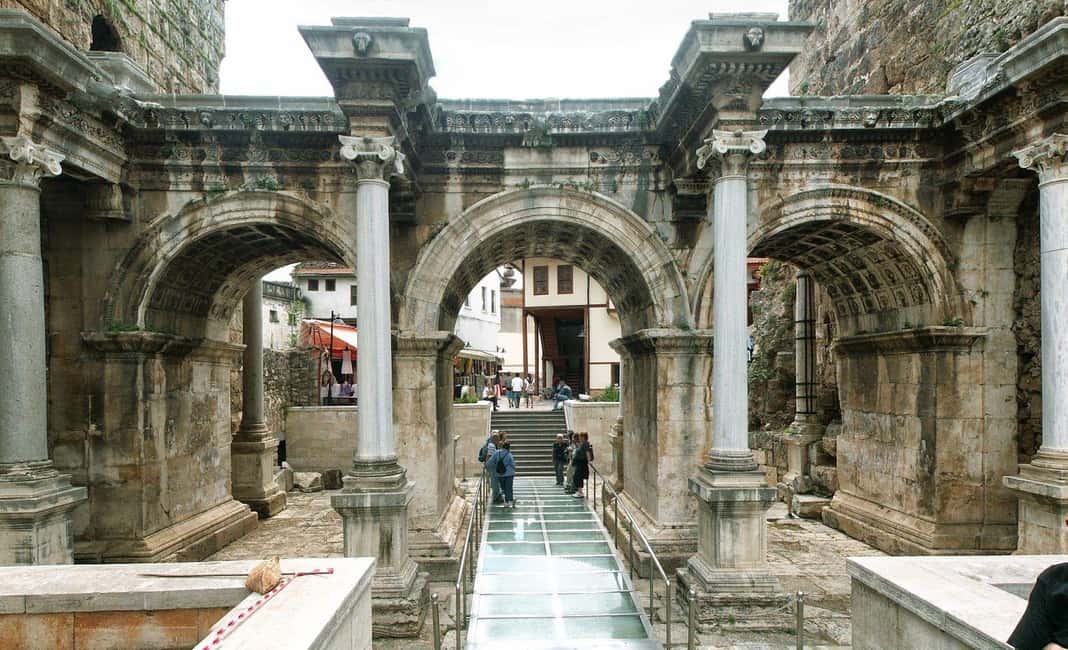 Antalya Old Town City Tour w/Transfer & Lunch - Upper Düden Waterfall: A Calmer Walk With Great Views