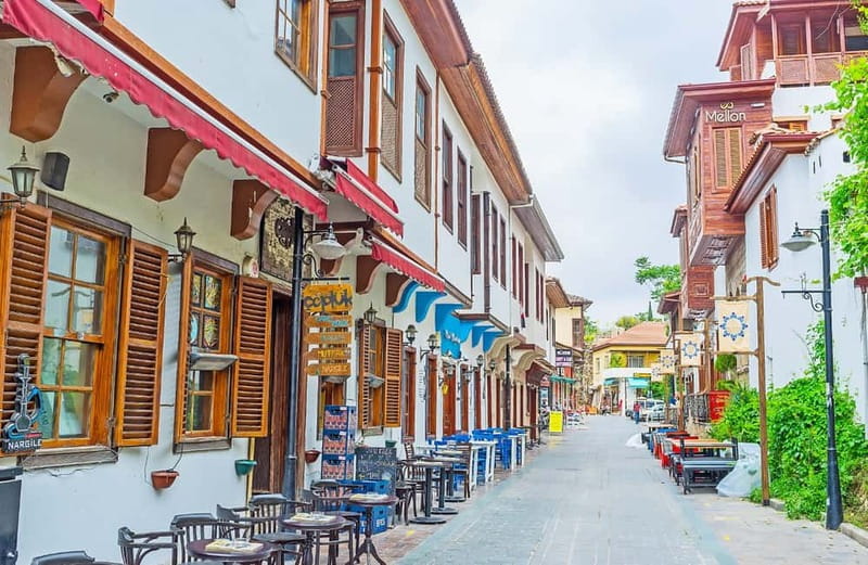 Antalya: Old Town Walking Tour with Dessert Tasting - Key things that make this tour worth your time