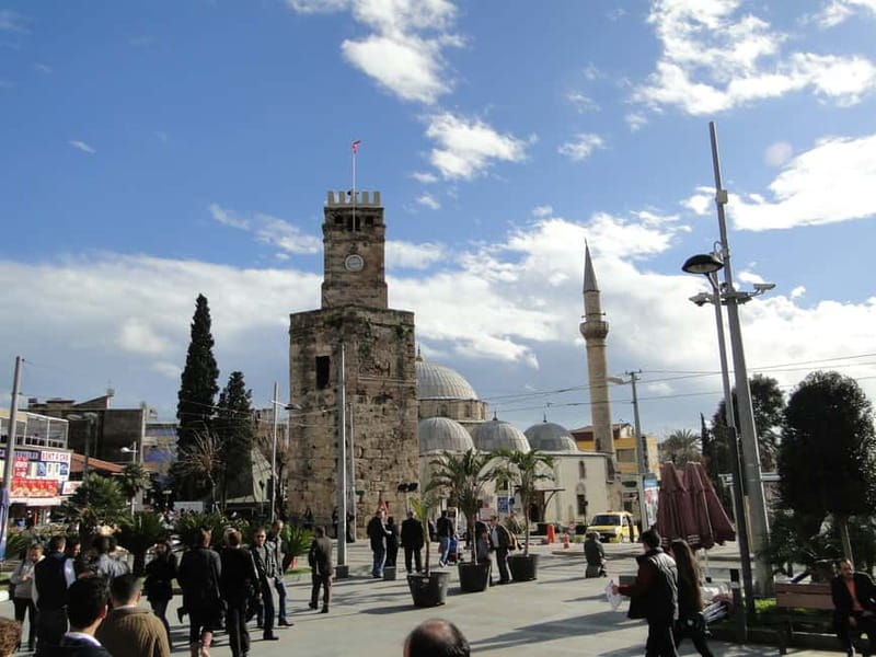 Antalya: Old Town Walking Tour with Dessert Tasting - Semolina halva with ice cream: the dessert that closes the loop