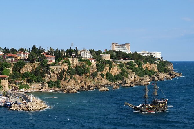 Antalya: Panoramic Bus with 1-Hour Boat trip incl. Lunch - Kaleici Old Town: Ottoman Streets, Hadrian’s Gate Views, and a Harbor-Front Feel