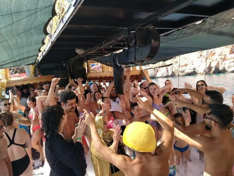Antalya Pirate Boat: Düden Şelalesi, Swim & Foam Party - Meeting Point at Troys Kundu: Don’t Lose Time Before You Sail