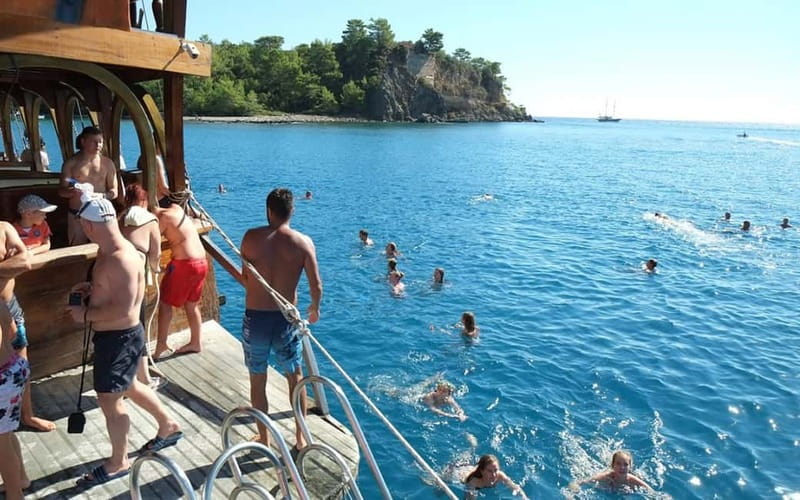 Antalya Pirate Boat Trip with Lunch, Swimming & Foam Party - Cruising Antalya’s Coast: Hidden Bays Without the Stress