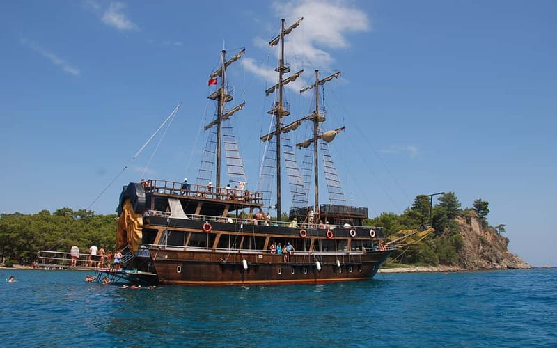 Antalya Pirate Boat Trip with Lunch, Swimming & Foam Party - Swimming Breaks and Snorkeling Time Near Düden