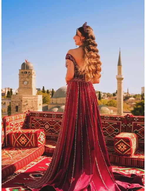 Antalya: Rooftop Photoshoot with Flying Dresses - Meeting Juliusink Tattoo & Piercing and Finding the Rooftop Fast