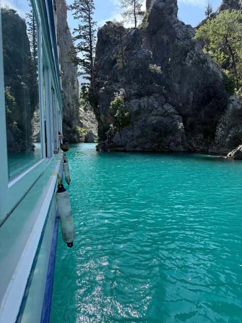 Antalya/Side: Green Canyon Full-Day Boat Tour Lunch &Drinks - Lunch at the waterside restaurant: what you’ll actually eat