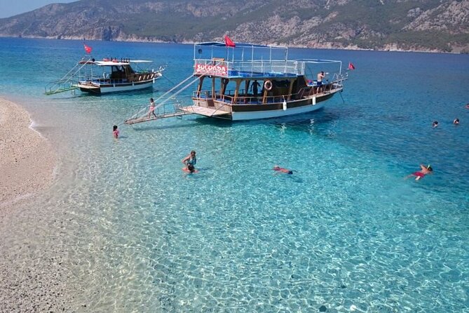 Antalya Suluada Boat Tour (Antalya Maldives) Lunch&Transfer - Stop 5: Lunch On Board While You Head to the Next Cove