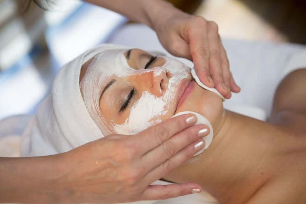 Antalya: Turkish Bath with Sauna, Scrub, Foam & Oil Massage - Clay Mask + The Waiting Break Before Oil