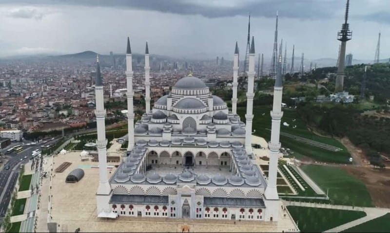 Asia Continent & Topkapı Palace & Harem. Guided, Small group - The Harem: private quarters, politics, and everyday power