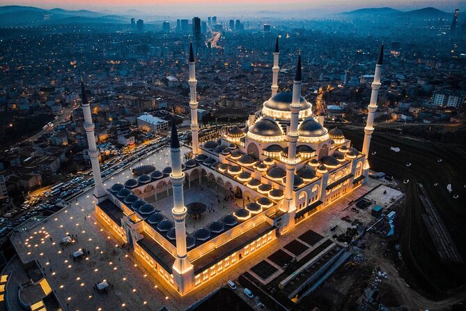 Asia Side Tour Camlica Mosque, Camlica Tower, Kadikoy - Camlıca Mosque: a huge Istanbul landmark with rules you should know