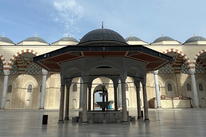Asia Side Tour Camlica Mosque, Camlica Tower, Kadikoy - Bosphorus Bridge pass-by and Kız Kulesi: short scenic context, not a long detour