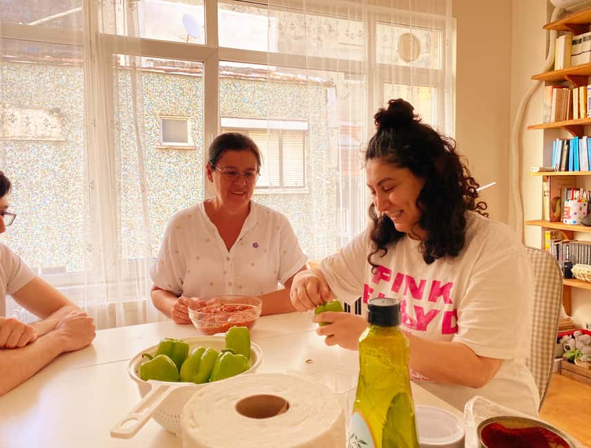 Authentic Turkish Cooking at a Local’s Home in Istanbul - When it’s dinner vs lunch (and how to choose your time)