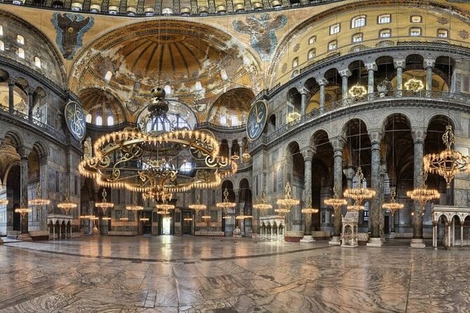 Best Istanbul tour with private guide by skipping ticket line - Topkapi Palace and Hagia Irene: palace power, holy relics, and Tuesday closures