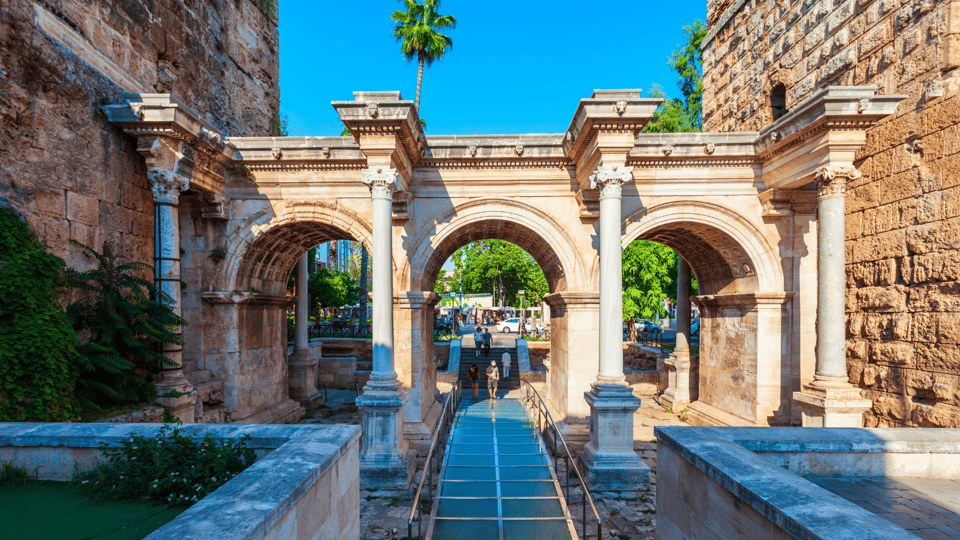 Best of Antalya: Private Walking Tour with Local - Meeting at Hadrian’s Gate: how to start without stress