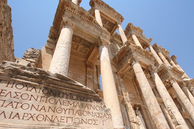 BEST OF EPHESUS TOUR - Entering Ephesus With a Local Guide (Not Just a Map)