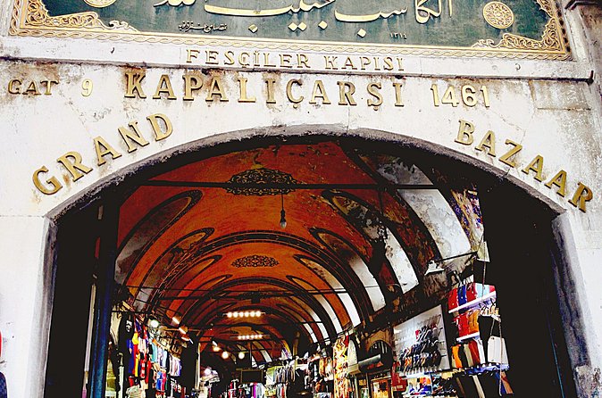 Best of Istanbul Day - Grand Bazaar Jewelers: Bargain Skills Meet a Cover-to-Cover Market