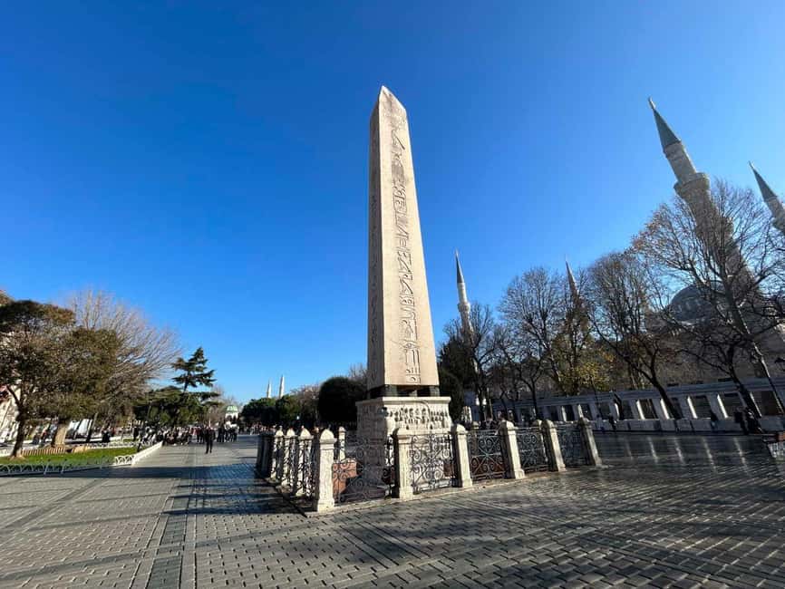 Best of Istanbul in 1 Day: Guided Tour with Bosphorus Cruise - Sultanahmet Square photo stop: using the walk to orient yourself