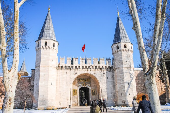 Best of Istanbul Tour - Topkapi Palace time and the Antique Bazaar finish