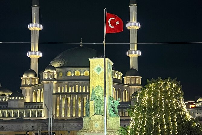 BEST Private Guided Istanbul Night Tour Halcyon - Hagia Sophia Grand Mosque: Seeing the Scale With Less Chaos