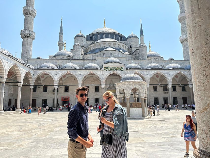 Blue Mosque, Basilica Cistern, Grand Bazaar Guided Tour - Hippodrome of Constantinople Area: 20 Minutes of Monument Focus