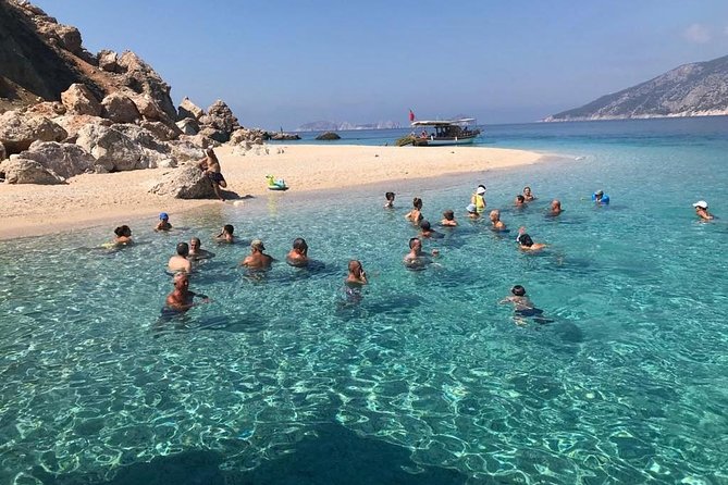 Boat trip from Adrasan to Suluada island, Antalya region - Crew service and how well the day is managed