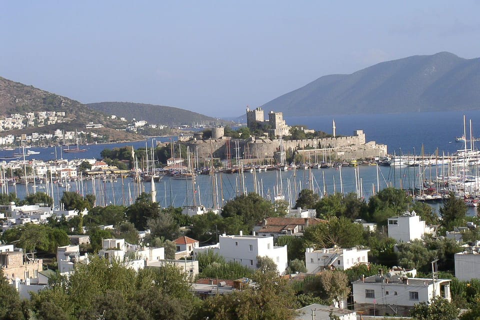 Bodrum City Tour : Lunch Guide Entry fees included - Etrim lunch: where the day slows down