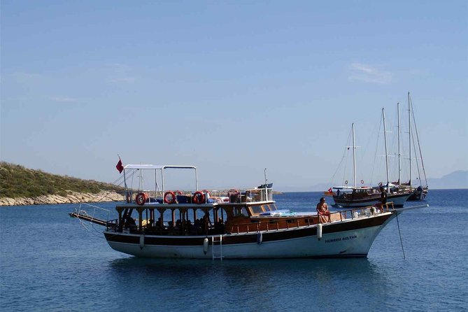 Bodrum Daily Boat Trip Karaada, Including Lunch - Lunch Aboard: What’s Included, What Isn’t, and How to Plan Drinks
