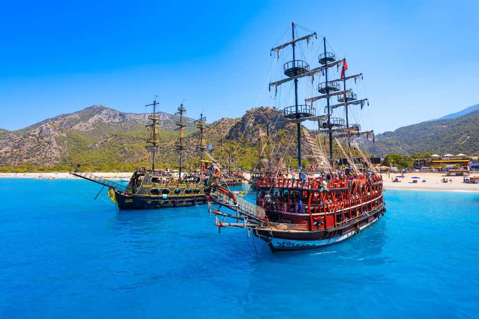 Bodrum: Family-Friendly Pirate Boat Day with Lunch & Drinks - Boarding Scene, Crew Energy, and the Music on Deck