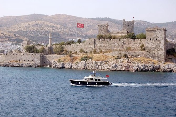 Bodrum Private city Tour: Guide Lunch Entrance Fees included. - Comfort and getting around: pickup, vehicle, and heat management