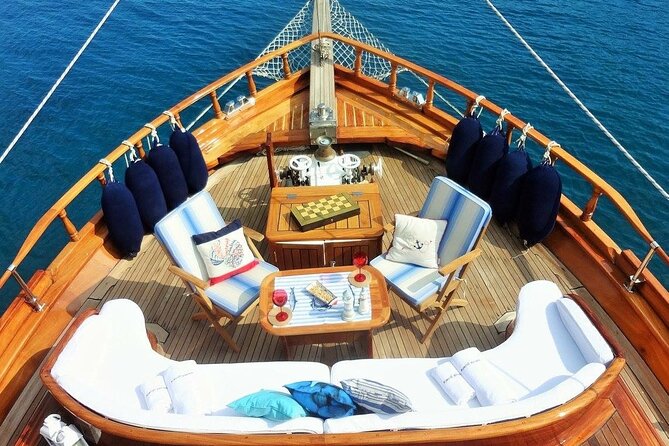 Bodrum Private Gulet Cruise with a Mediterranean Lunch - Who this Bodrum private gulet cruise is best for